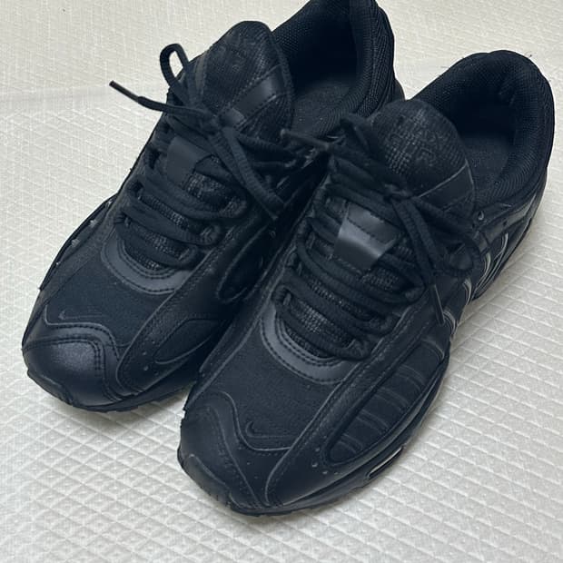 나이키 에어맥스 테일윈드4 트리플블랙 265