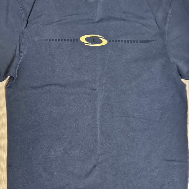 조던 트래비스 스캇 티셔츠 xs