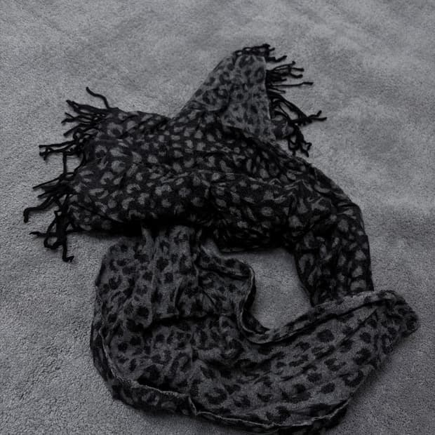 Vintage V-kei,punk leopard muffler