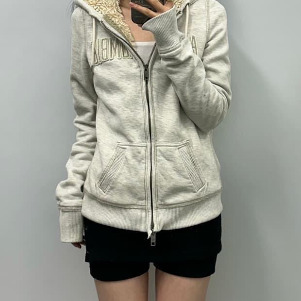 아베크롬비 y2k 와투케 울프조 백메란지 후드집업