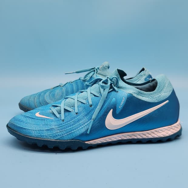 h 나이키 팬텀GX2 프로 TF 풋살화 250