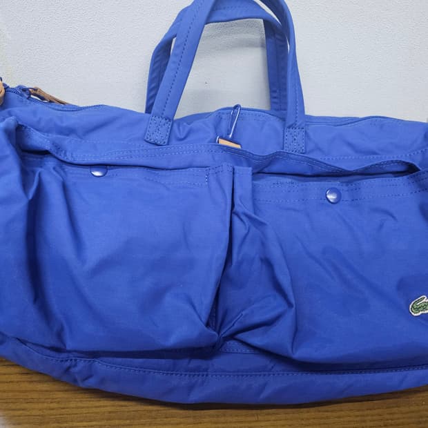 라코스테 라이브 블루 크로스백