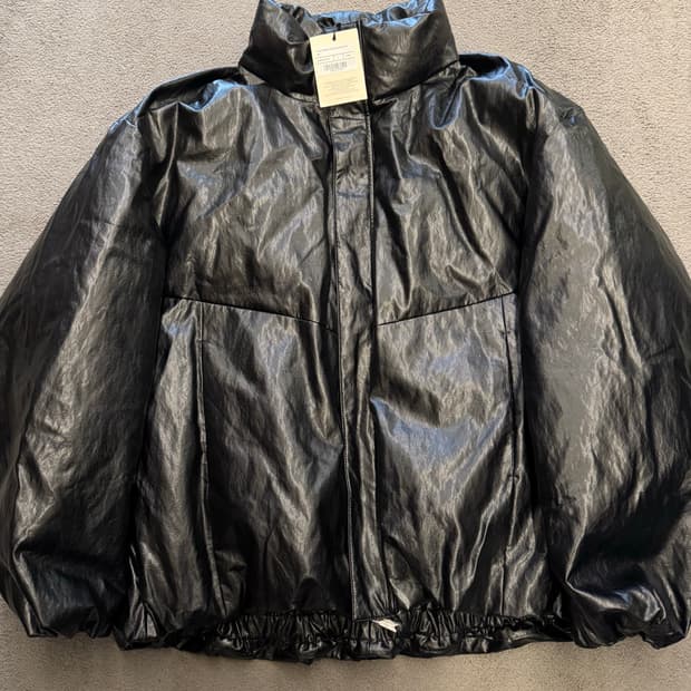 우마뭉 레더 패딩 자켓 새상품 처분 