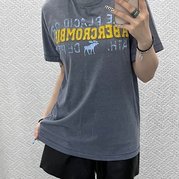 아베크롬비 올드스쿨 레트로 Y2K 자수로고 반팔티 L C13043