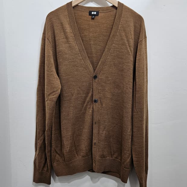 유니클로(UNIQLO) 울100 얇고 가벼운 가디건 L