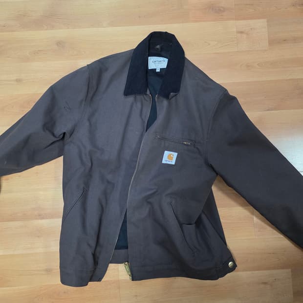 칼하트wip 디트로이트 자켓 현행 M