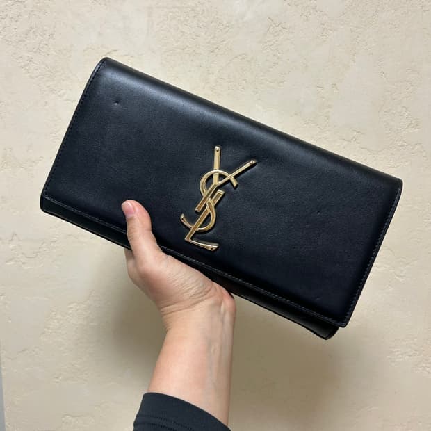 입생로랑 클러치백 정품