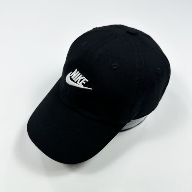 나이키 퓨추라 헤리티지 블랙 볼캡 모자