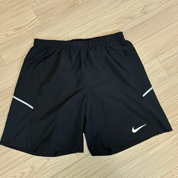 나이키 마일러 7인치 러닝쇼츠