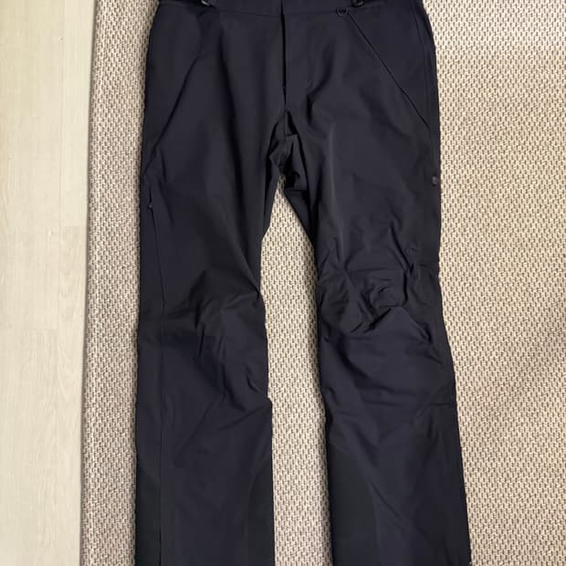 몽클레어 패디드 스키팬츠