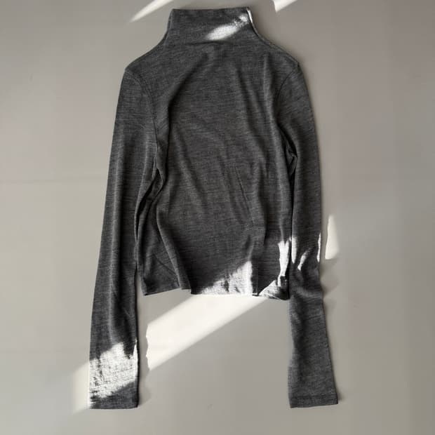 le17september 터틀넥 티셔츠