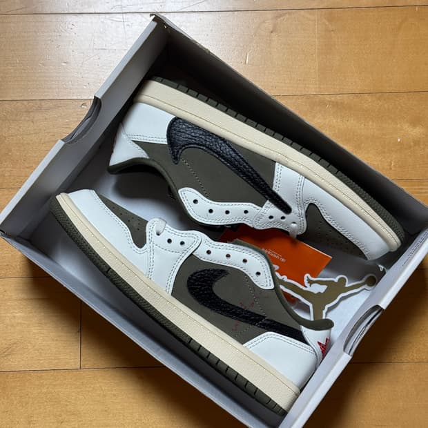 [220]나이키 조던1 로우 스캇 올리브 PS