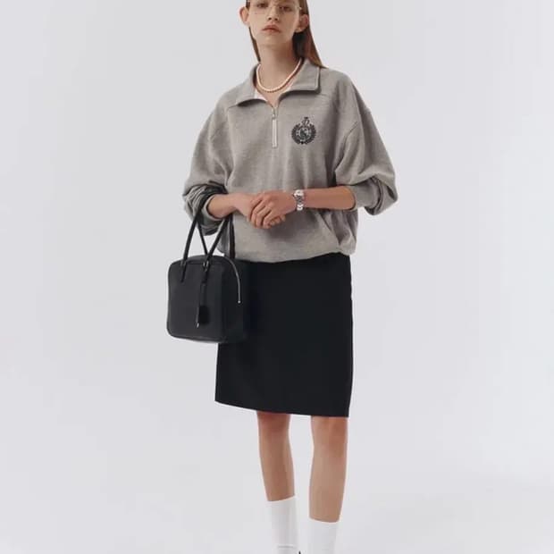 Dunst 던스트 하프집업 스웻셔츠