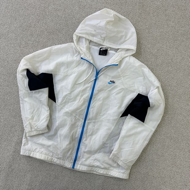 M 나이키 헤리티지 윈드러너 바람막이 0424D