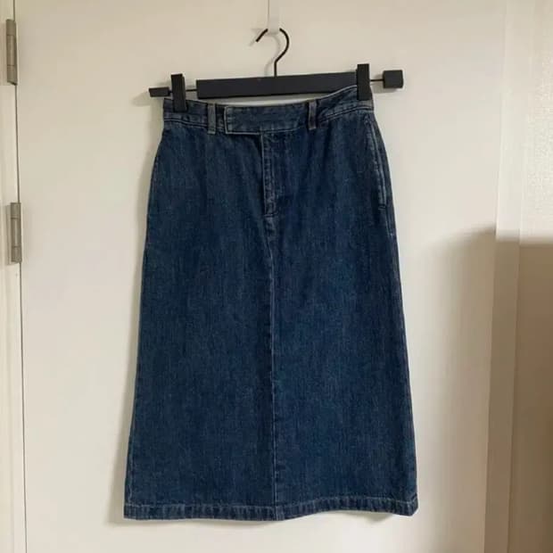 아페쎄 데님 미디 스커트 36