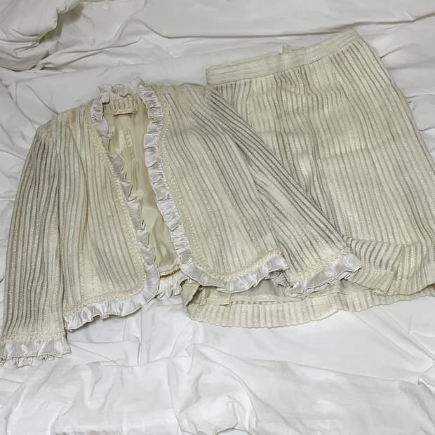 빈티지 ) 화이트레이스 금사트위드 셋업