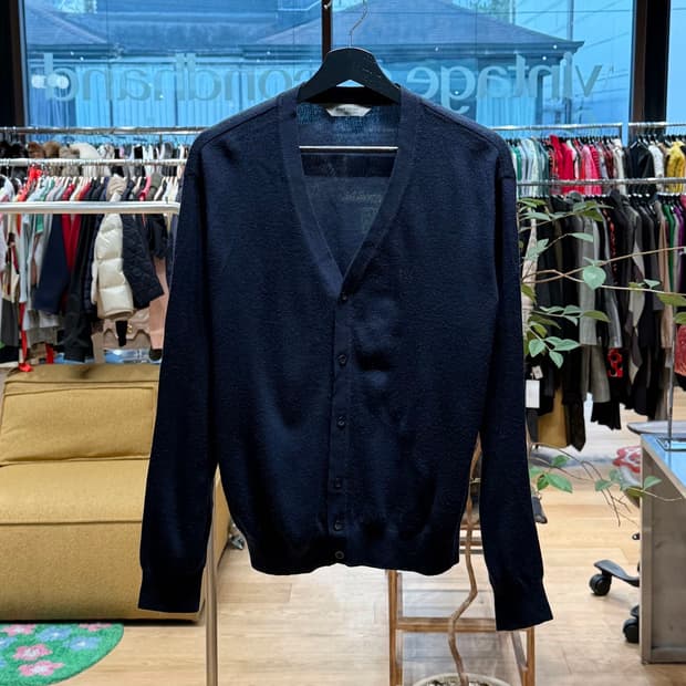 지방시 네이비 울 가디건 