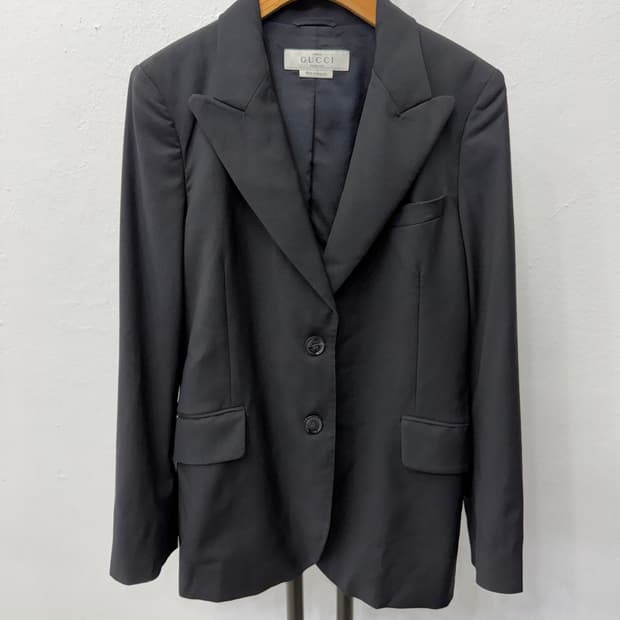 정품) 구찌 블랙 여성 자켓 42