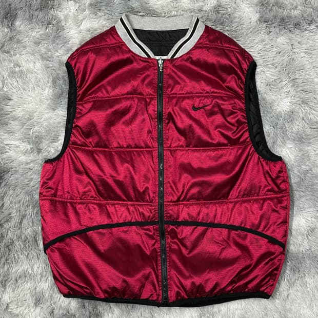 나이키 올드스쿨 스우시 유광 패딩조끼 XXL