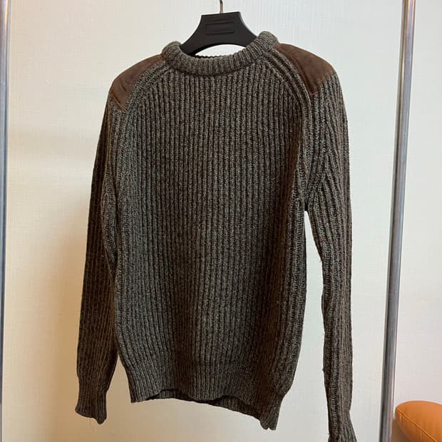 Polo wool knit