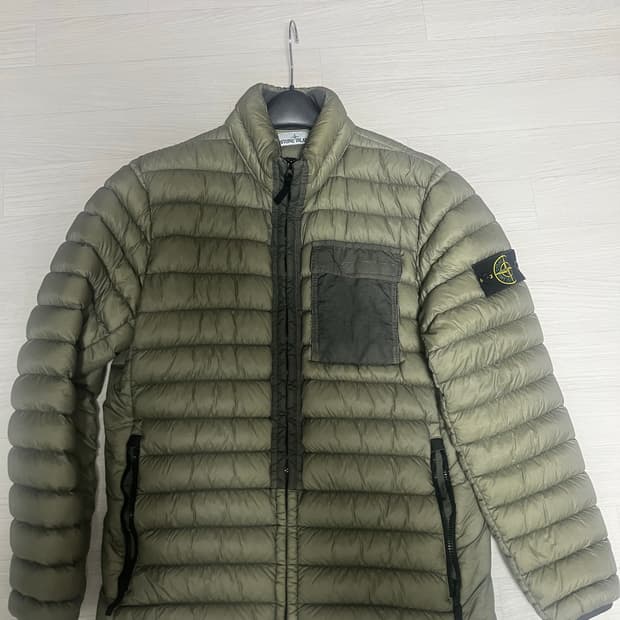 18FW 스톤아일랜드 마이크로얀 논후드 경량패딩 XL