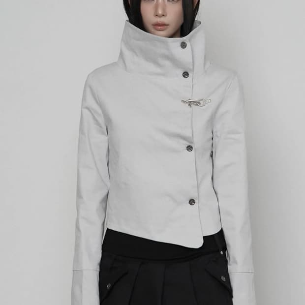 에트오소메 하이넥 버튼 자켓 라이트 그레이