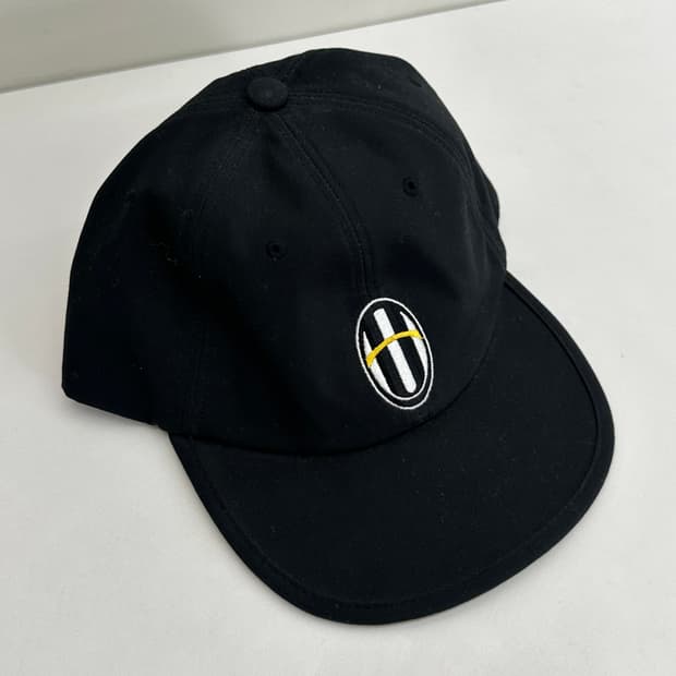 유세지 유벤투스 엠블럼 하이엔드 코튼 볼캡