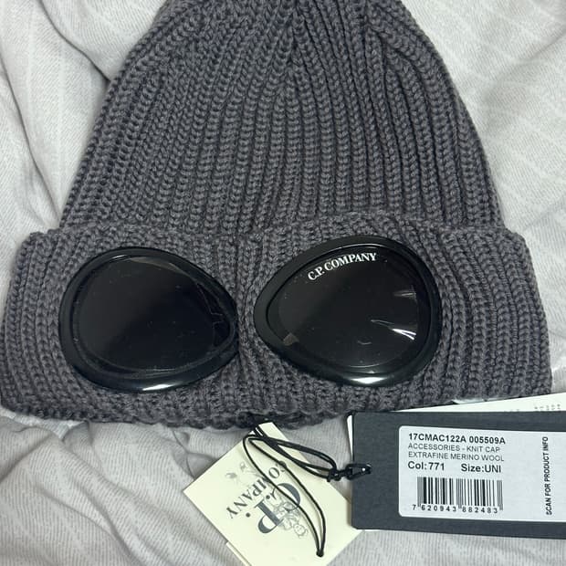 CP컴퍼니 고글 렌즈 블러바드바이올렛 울 비니