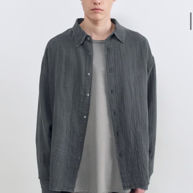 인사일런스 가먼트다이드 더블 거즈 셔츠 CHARCOAL L사이즈