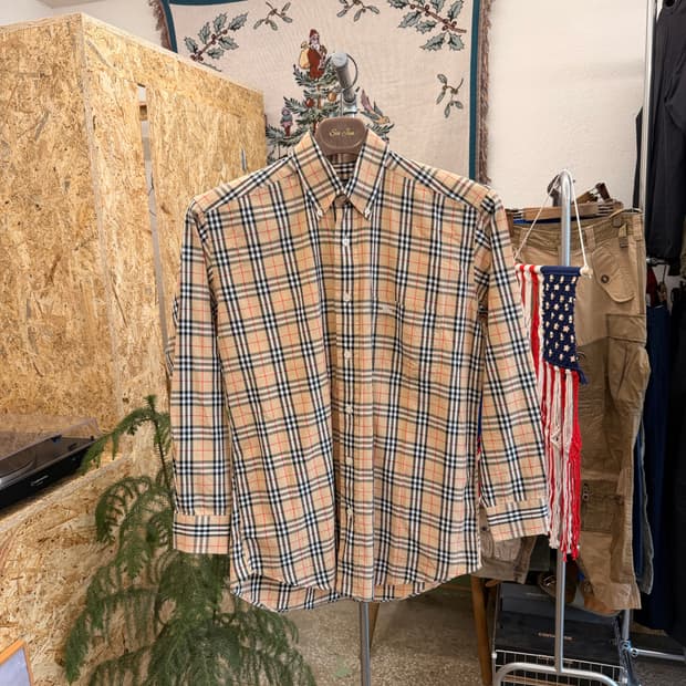 버버리 체크 셔츠