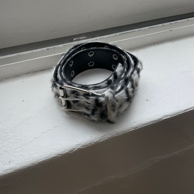 레오파드 송치털 벨트