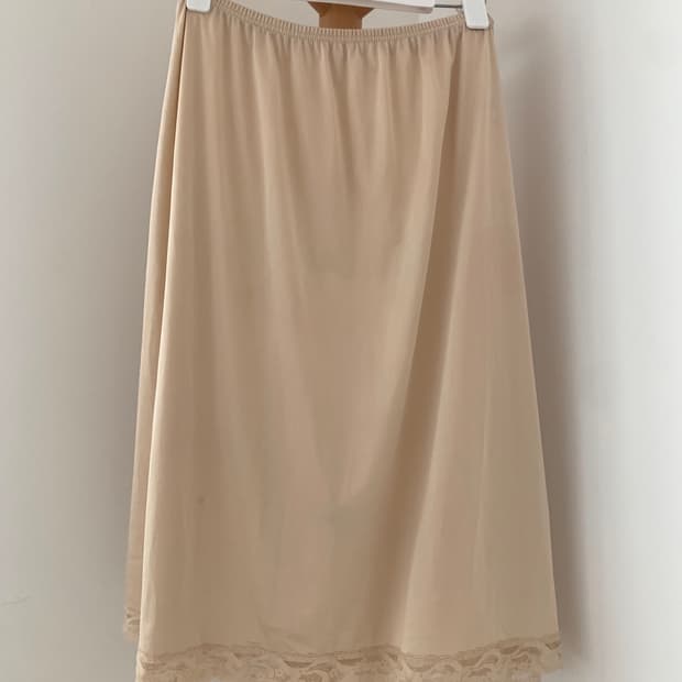 Europe vintage slip sk(18)