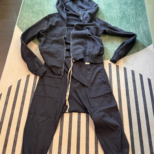 릭오웬스 사선 후드 집업과 조거 팬츠 세트판매