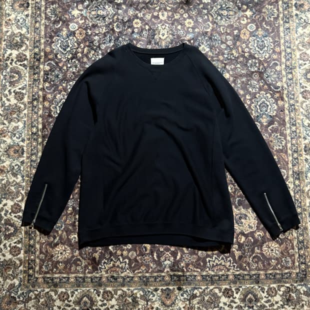 더 솔로이스트 맨투맨 46