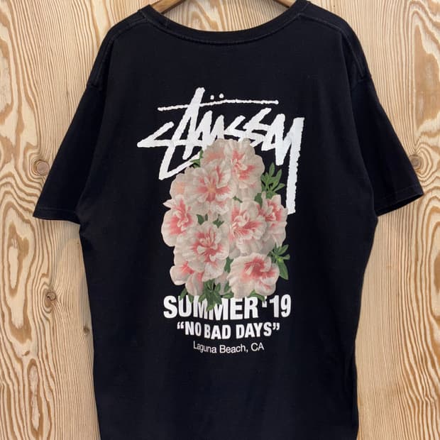 스투시 카네이션 티셔츠