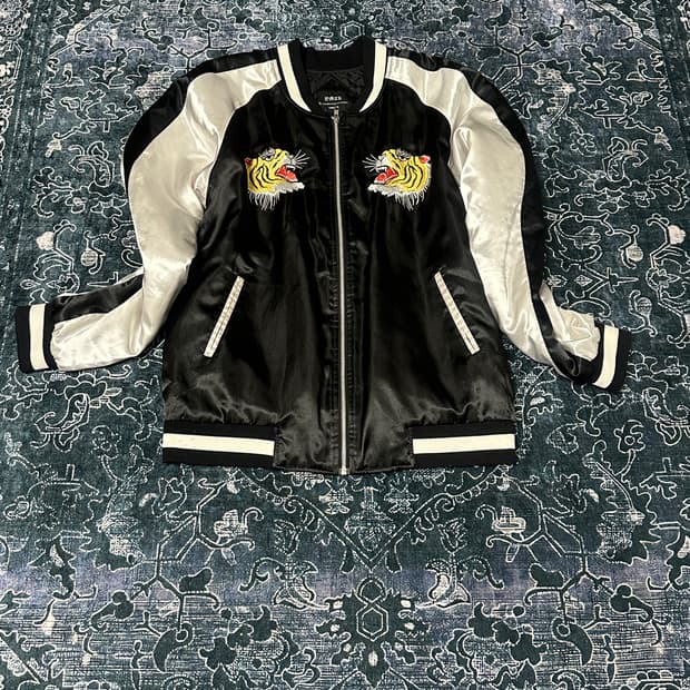 Black tiger 오리엔탈 자수 스카잔