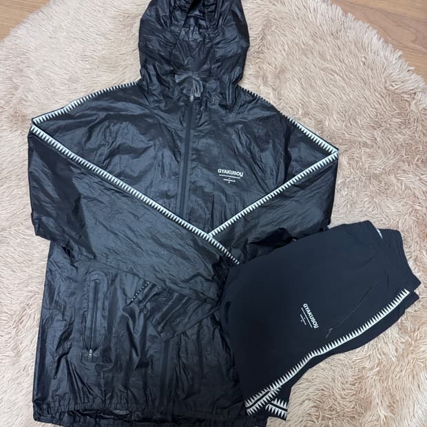 나이키 갸쿠소우 gyakusou 러닝 바람막이 셋업