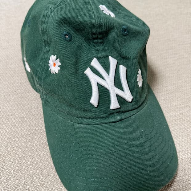 뉴에라 NY 양키스 볼캡 그린 데이지