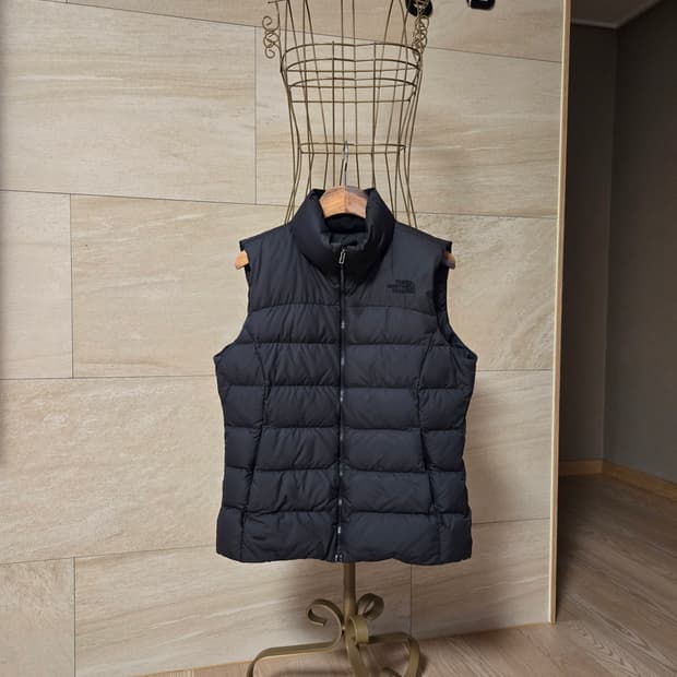 [90/m] 노스페이스 여성 구스 패딩 조끼 700