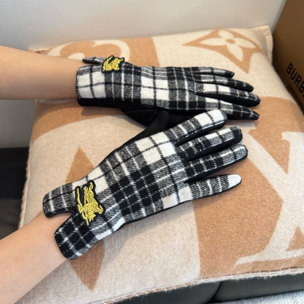 버버리 장갑 가을 겨울 보온 클래식 심플
