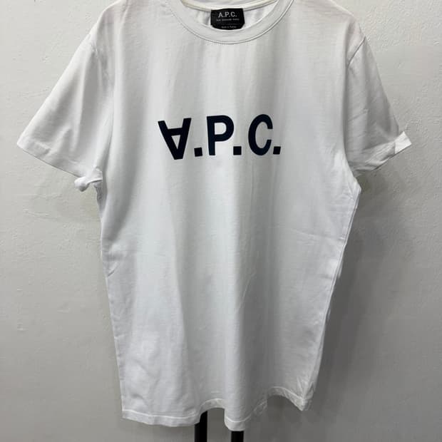 정품) A.P.C. 아페쎄 남녀공용 로고 반팔 티셔츠 S