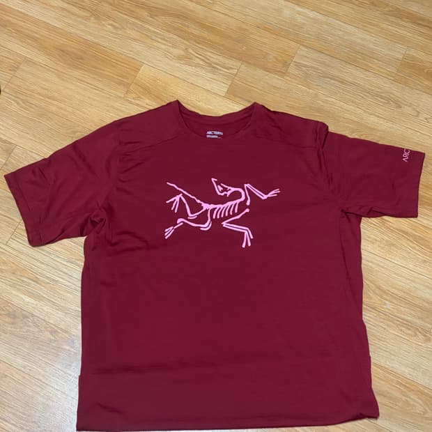 아크테릭스 울반팔 티셔츠 XL 버건디