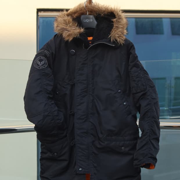 쇼트 n3b 자켓 나일론 블랙