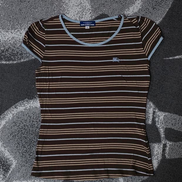 버버리 블루라벨 레이스 포인트 스트라이프 반팔 티셔츠