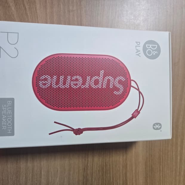 슈프림 뱅앤올룹슨 B&O P2 콜라보 스피커뱅앤올룹슨 B&O Beopla