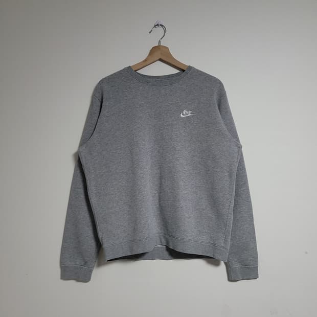 (L) NIKE 나이키 스우시 맨투맨 그레이 약기모