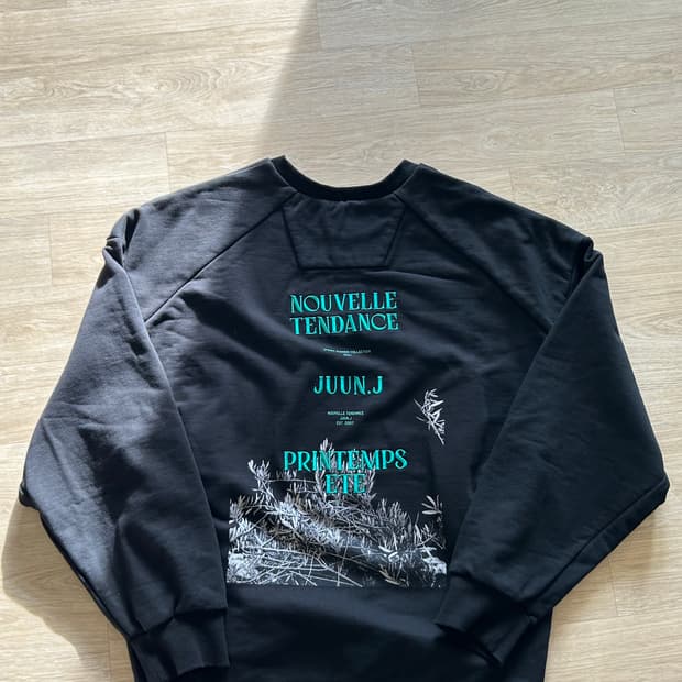 준지 21SS 블랙 그래픽 엠브로이더리 맨투맨 S