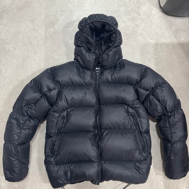 팔라스 퍼텍스 오파크 바라클라바 푸파 블랙 - 24FW
