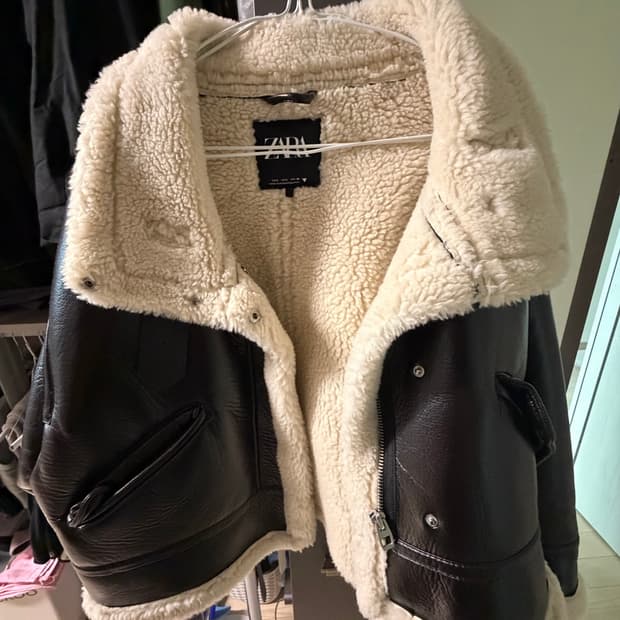 자라 무스탕