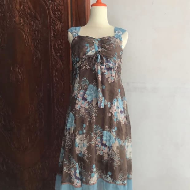 플로럴 슬리브리스 원피스